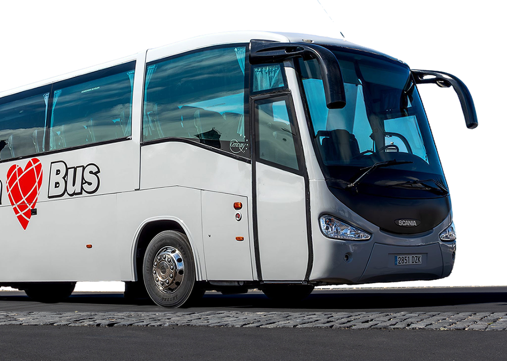 Bus de Famara bus de lado y solo la parte delantera